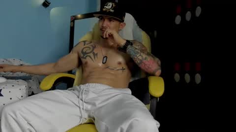 alex_sthorm online show from 01.11.26