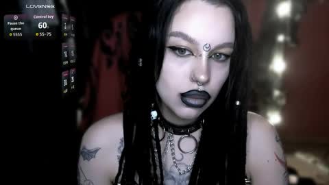 Snapshot of alex_succubus chatting on 05.11.26 Alex Succubus online show from 05.11.26