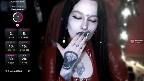 Snapshot of alex_succubus chatting on 05.12.26 Alex Succubus online show from 05.12.26