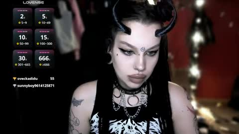 Snapshot of alex_succubus chatting on 05.23.26 Alex Succubus online show from 05.23.26