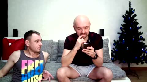 Alex and Tobey online show from 12.24.24