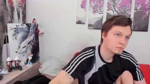 Alex WandHot online show from 03.10.25