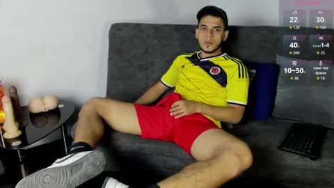 Snapshot of alex_woll11 chatting on 09.12.25 Alex Woll online show from 09.12.25