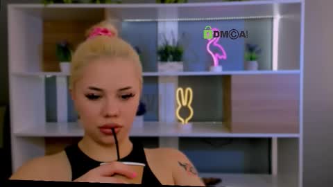 Snapshot of alexa_bonni chatting on 03.09.26 alexa bonni online show from 03.09.26