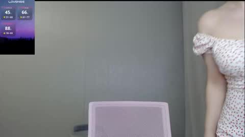 Snapshot of alexa_cruze chatting on 09.13.25 Alexa online show from 09.13.25