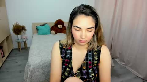 Snapshot of alexa_dolly chatting on 06.13.26 Alexa online show from 06.13.26