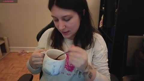 dont be afraid to click social media link its  working  just click on that  online show from 01.15.25