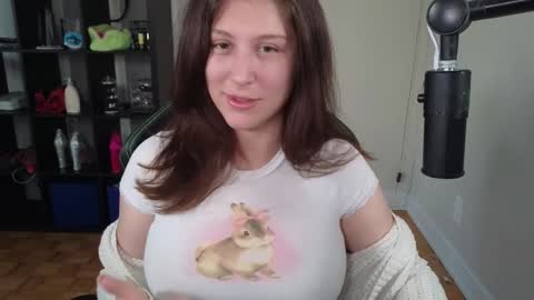 dont be afraid to click social media link its  working  just click on that  online show from 10.16.25