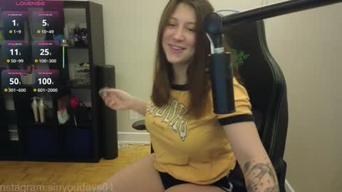 dont be afraid to click social media link its  working  just click on that  online show from 11.22.25