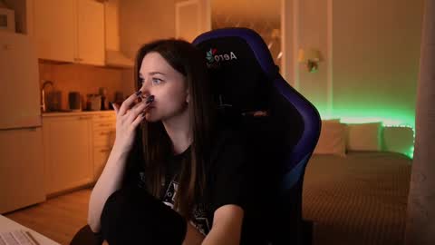 Little Duck homie online show from 12.08.24