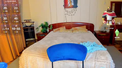 Snapshot of alexa_glory chatting on 02.08.25 Alexa online show from 02.08.25