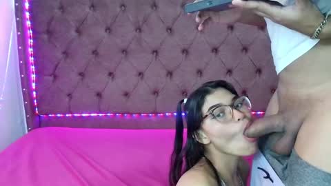 Snapshot of alexa_hotfox chatting on 12.23.24 ALEXA online show from 12.23.24