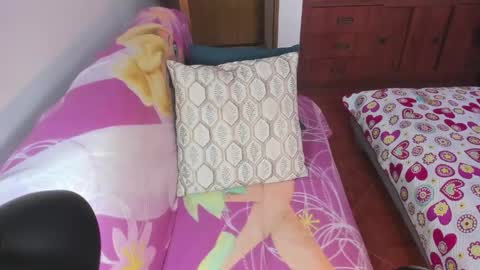 alexa latina online show from 04.19.26