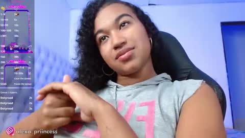 Snapshot of alexa_priincess chatting on 03.08.25 online show from 03.08.25