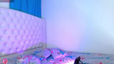 Snapshot of alexa_priincess chatting on 09.14.25 online show from 09.14.25