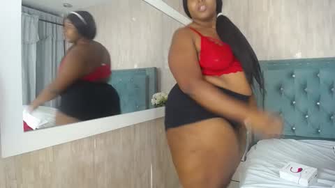 Snapshot of alexa_roussee chatting on 03.07.25 Alexa online show from 03.07.25