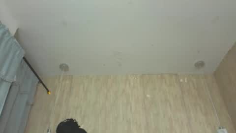 Snapshot of alexa_roussee chatting on 10.06.25 Alexa online show from 10.06.25