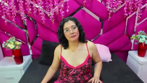 Snapshot of alexa_sanz chatting on 12.13.25 alexa sanz online show from 12.13.25