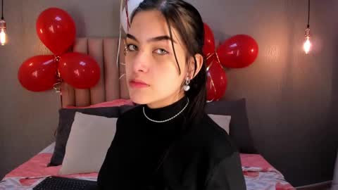Snapshot of alexa_thaylor_ chatting on 02.21.25 Alexa Thaylor online show from 02.21.25