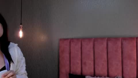 Alexa Thaylor online show from 12.01.25