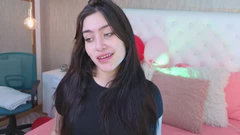 Alexa Thaylor online show from 02.20.26