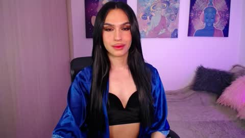 Alexa Bloomx  online show from 02.23.26