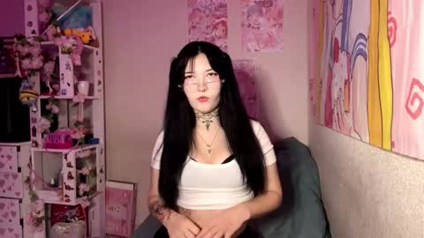 Snapshot of alexabroce chatting on 03.04.26 Alexa online show from 03.04.26