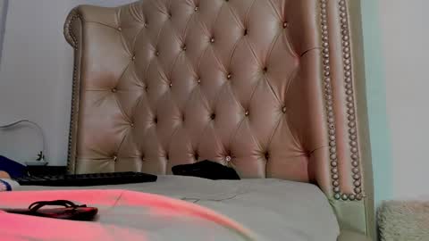 Snapshot of alexafoxy18 chatting on 12.18.24 ALEXA online show from 12.18.24