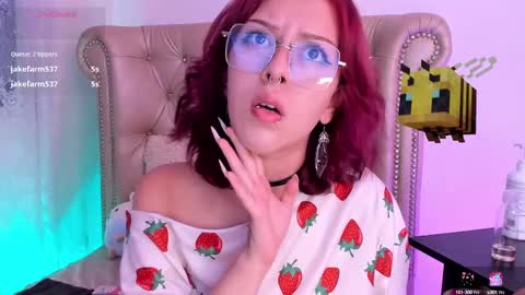 Snapshot of alexafoxy18 chatting on 03.06.25 ALEXA online show from 03.06.25