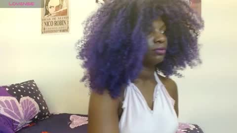 Snapshot of alexagons chatting on 02.01.25 alexagons online show from 02.01.25