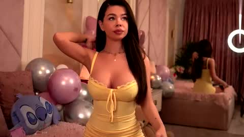 Snapshot of alexaheyess chatting on 02.27.25 Alexa online show from 02.27.25