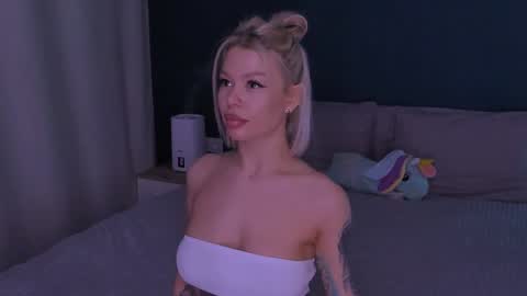 Alexa Mason online show from 01.24.25