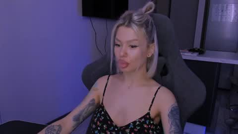 Alexa Mason online show from 02.07.25