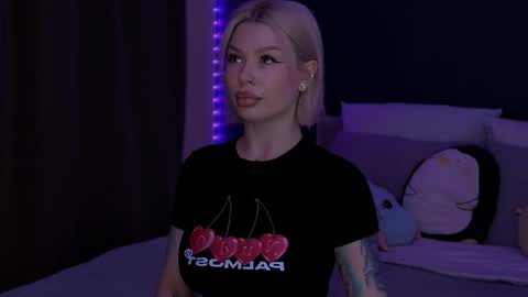 Alexa Mason online show from 04.20.26