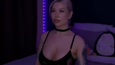 Alexa Mason online show from 04.25.26