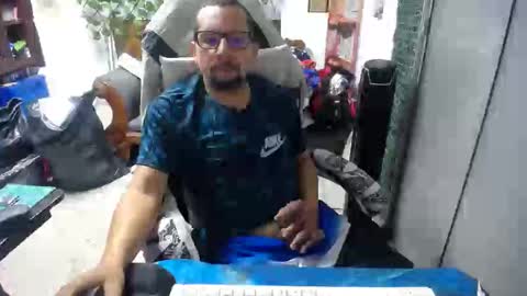 Alexamdergal online show from 02.24.25