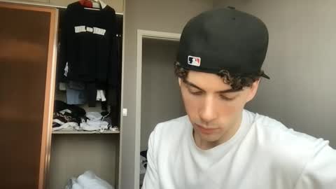 Alexander online show from 04.18.26