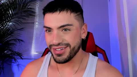 Alexander Diaz online show from 10.04.25