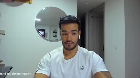 Onlyfansalexmartinezwb  Instagram alexwbmartinez  Twitter martinezcb937 online show from 07.19.26
