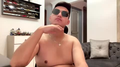 alexander grey online show from 03.11.25