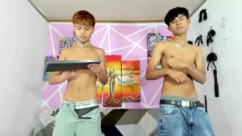 Snapshot of alexandluke1 chatting on 01.21.25 chicos hot online show from 01.21.25