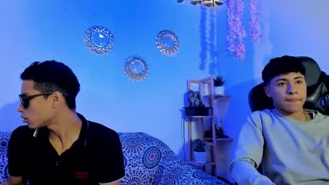 Snapshot of alexandluke1 chatting on 10.01.25 chicos hot online show from 10.01.25
