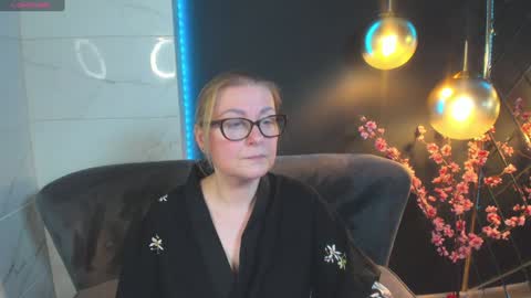 Alexandra online show from 12.20.24