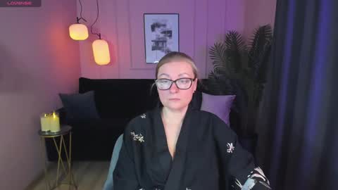 Alexandra online show from 02.08.25