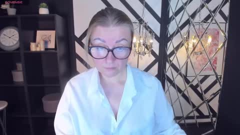 Alexandra online show from 02.11.25