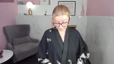 Alexandra online show from 02.13.25