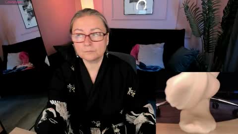 Alexandra online show from 06.03.26
