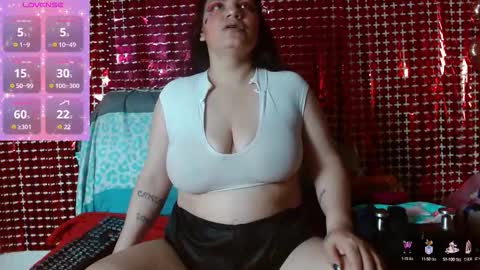 Snapshot of alexandra_xxx_ chatting on 10.10.25 alexandra_xxx_ online show from 10.10.25