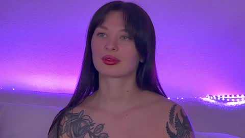 AlexandraBloom online show from 02.08.25