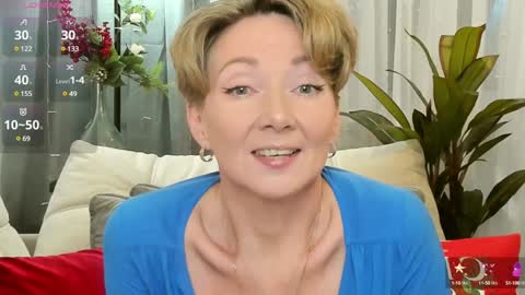 Snapshot of alexandrafix chatting on 12.13.24 Alexandra online show from 12.13.24